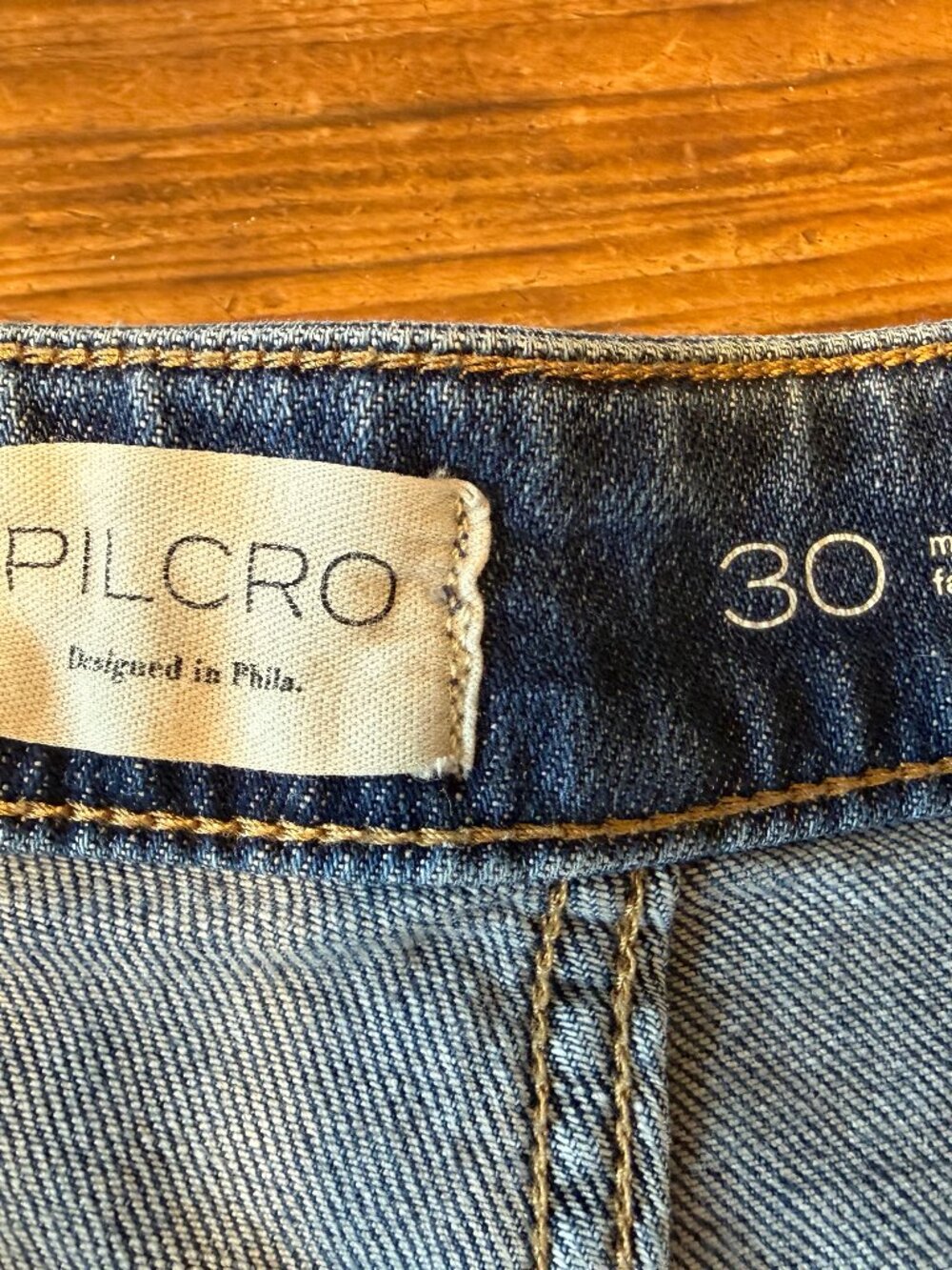 Pilcro Emory Pleated Jeans High Rise Wide Leg - size 30 - Picture 4 of 12
